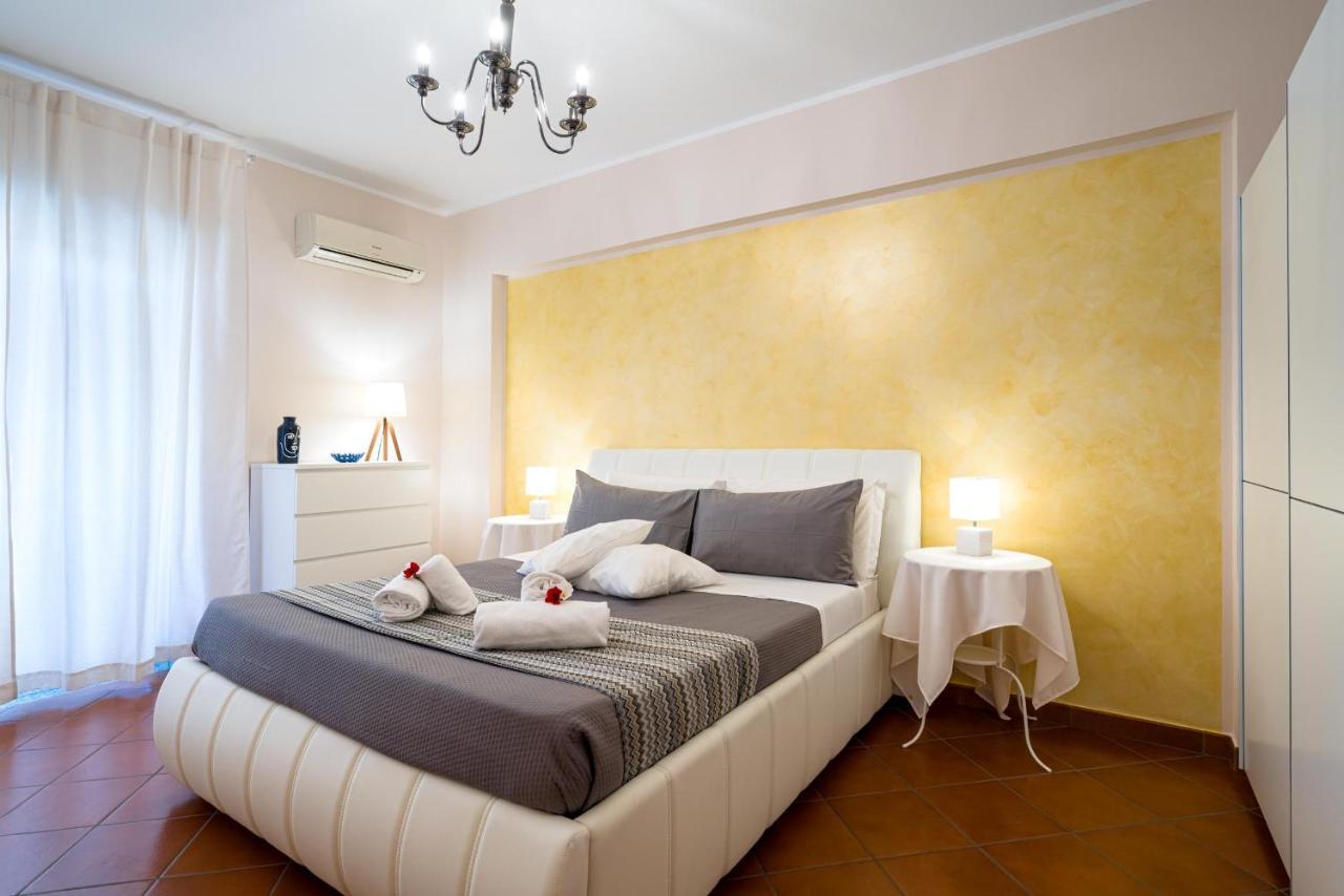Loft Angolo Sul Mare Letojanni Εξωτερικό φωτογραφία