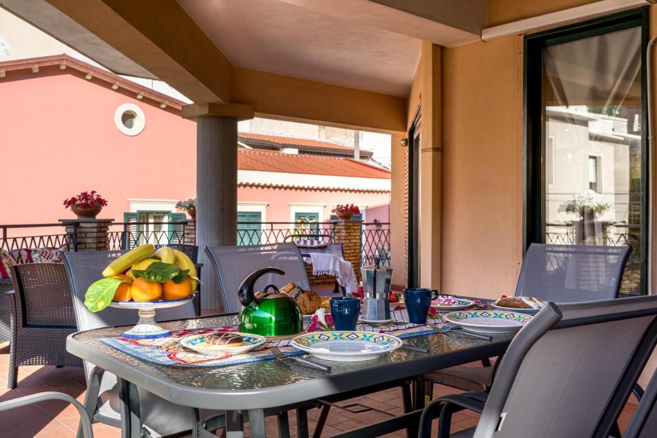 Loft Angolo Sul Mare Letojanni Εξωτερικό φωτογραφία